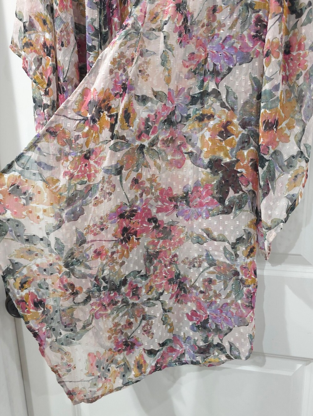 VINCE CAMUTO Floral Swiss Dot Kimono | Boho Resort Cover-Up Summer Romantic, OS - Picture 8 of 12